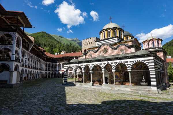 Onvergetelijk bezoek aan het Rila klooster in Bulgarije